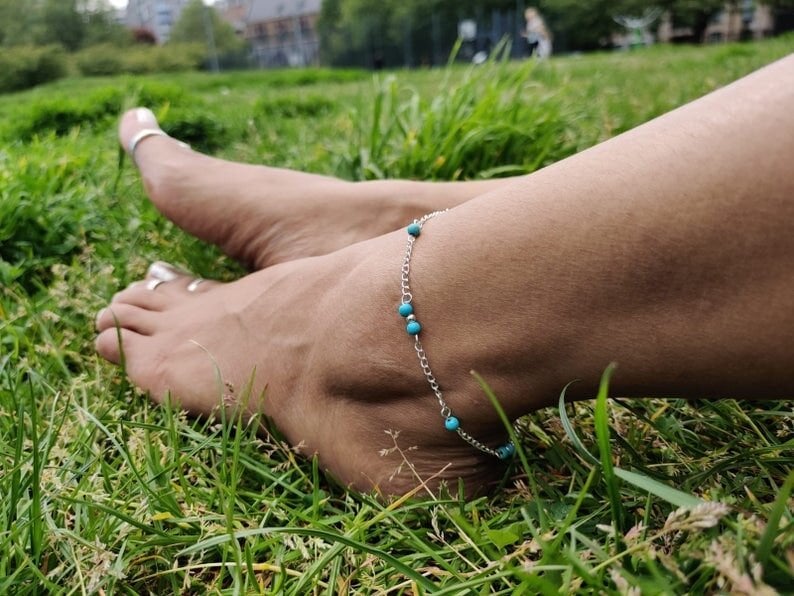 The Colourful Aura Turquoise Silver Beaded Sea Beach Surf Summer Anklet