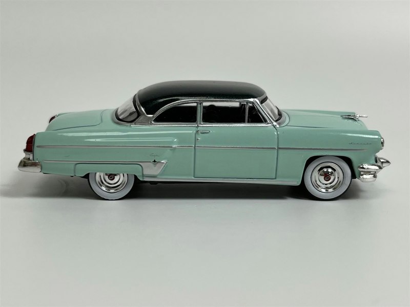 Mini GT Lincoln Capri 1954 Parklane Green Bloomfield Green LHD 1:64 Mini GT MGT00623L