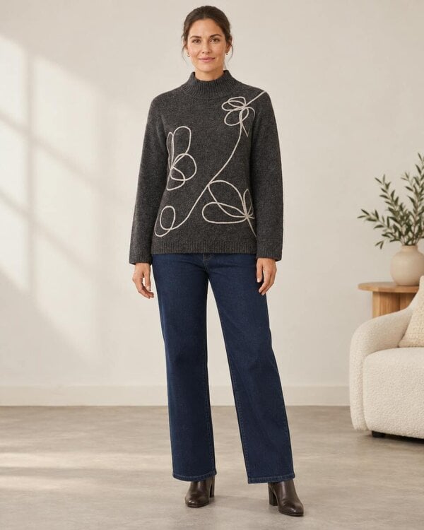 VIZ-A-VIZ Floral Crew Neck Jumper