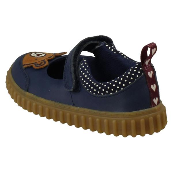 Clarks Girls Clarks First Walking Shoes Cove Beam
