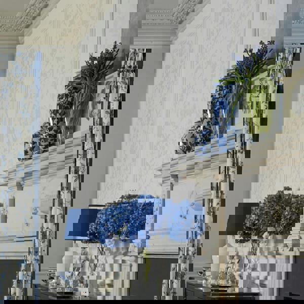 Laura Ashley Oriental Garden Pearlescent Wallpaper - White - 10m