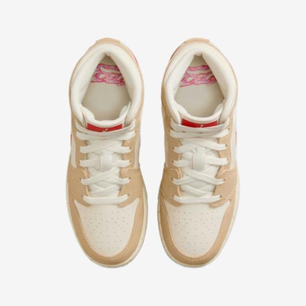 Nike HJ5958-206 Sneakers   in  White