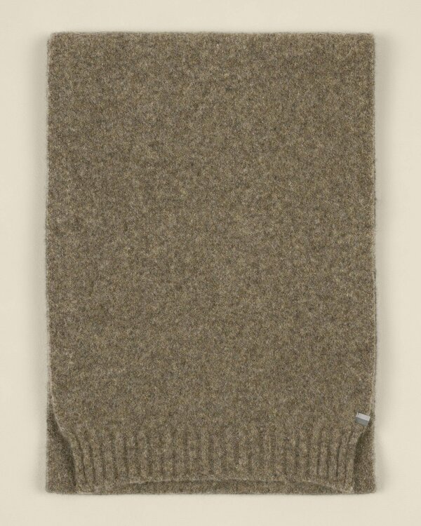 Larsson & Co Folke – Stone Panel Knit Beanie & Scarf Set