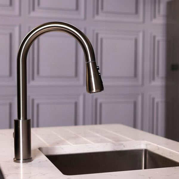 Flode Runda | Kitchen Sink Mixer with Pull out Spray | Brushed Steel | Oval Head