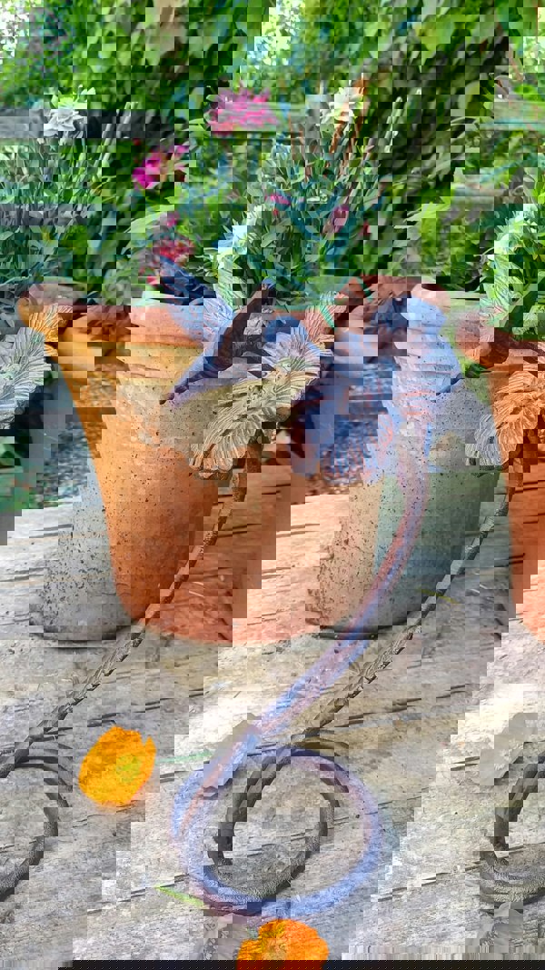 Inspirational Gifting Hummingbird Garden Sculpture Ornament Decor