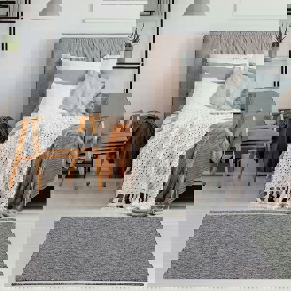  Grey Low Pile Area Rug Plain Design