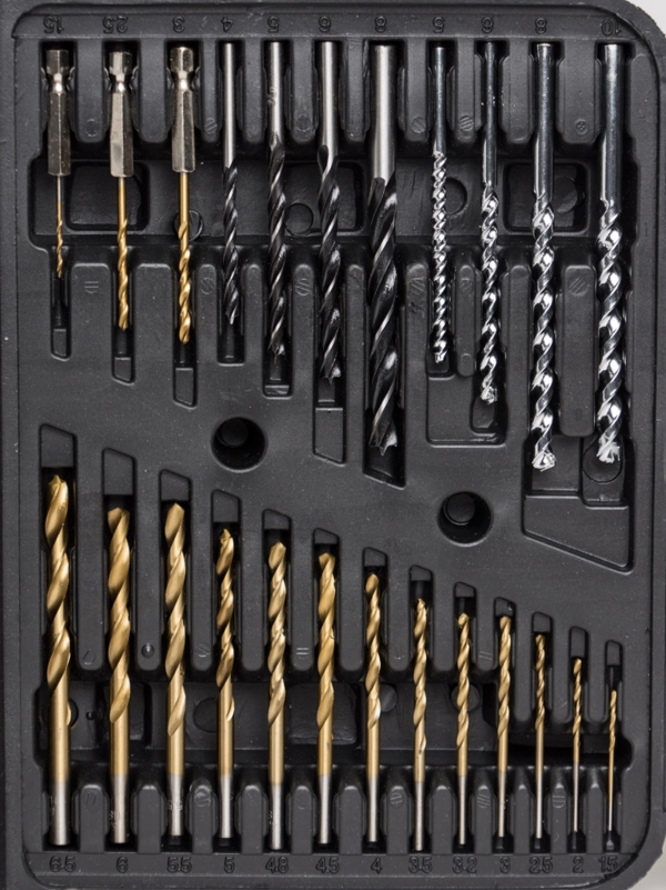 MYLEK 18V Cordless Drill Driver Li-Ion 2 Speed And 131 Piece Accessory Set