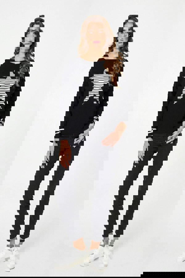 Black | Star Print Long Sleeve Relaxed Top
