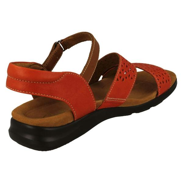 Clarks Ladies Clarks Cut Out Detailed Strappy Wedge Sandals Kitly Way