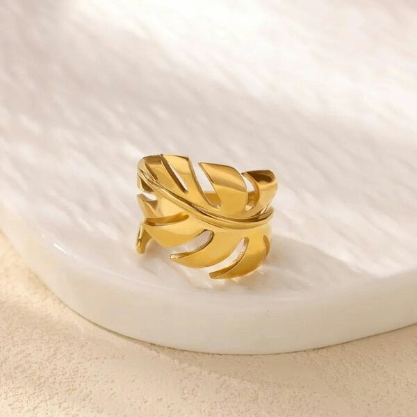 The Colourful Aura Tropical Monstera Plant Leaf Open Statement Gold/SIlver Ring