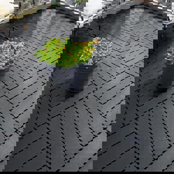 Nicoman Polydeck PVC Decking Tiles