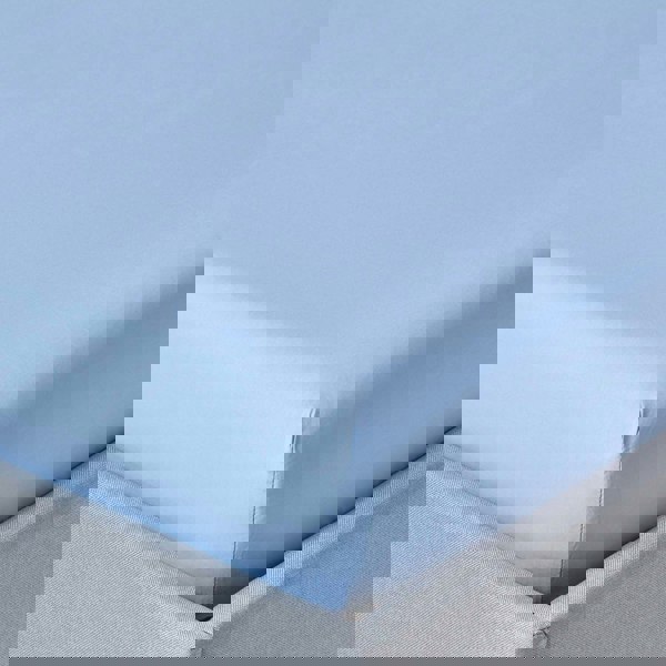 HOMESCAPES Crisp & Cool 200 TC Egyptian Cotton Percale Fitted Sheet – 46 cm Extra Deep