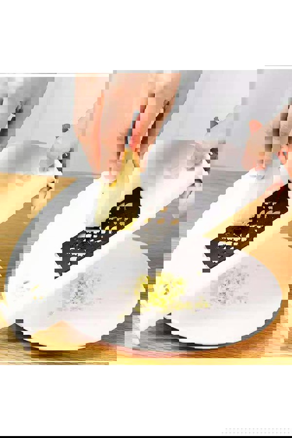 Living and Home Multi-Function Vegetable Grater Set 7 Blades with Drain Basket,Peeler Food Slicer Chopper Cutter