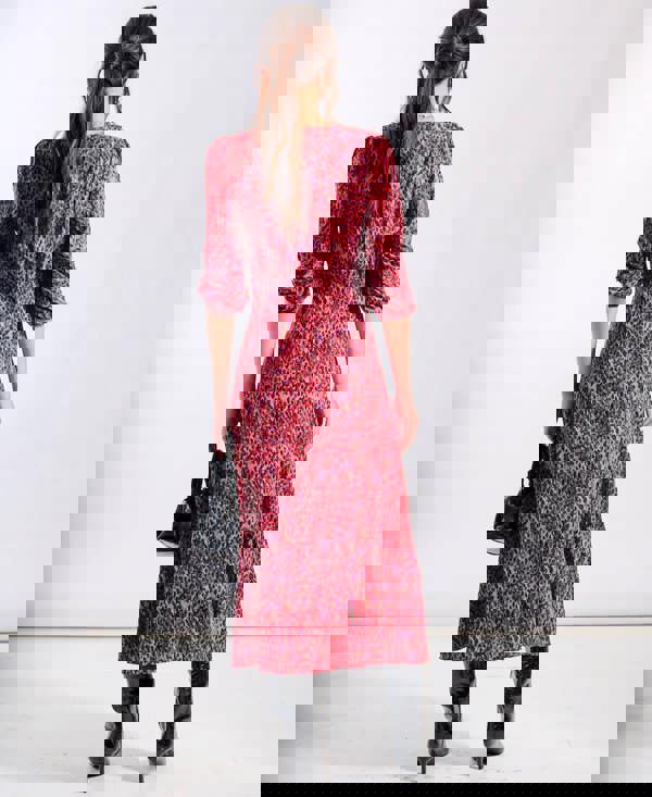 red animal three quarter sleeve midi dress