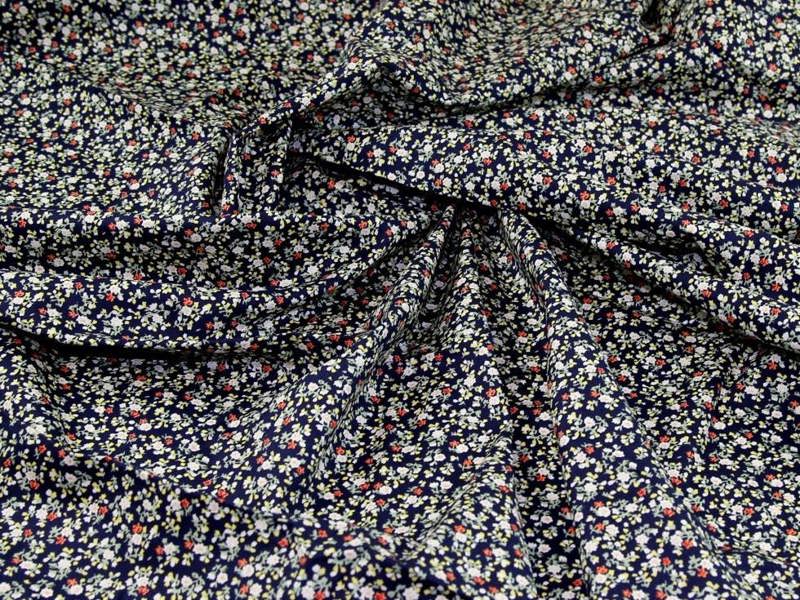 Minerva Core Range Deadstock 100% Cotton Poplin Fabric - Flowers Design Dressmaking Fabric, 142.5 cm / 57" Wide - per metre