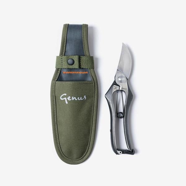 Genus Gardenwear Secateurs and Sheath bundle