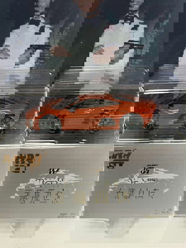 Mini GT James Bond 007 Jaguar C-X75 Spectre Chinese Version 1:64 Mini GT MGT00903-007TC