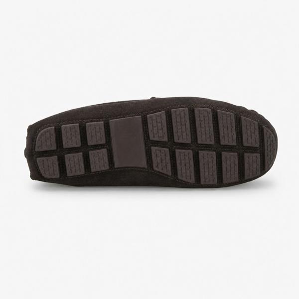 Totes ISOTONER FUR LINED SUEDE MOCCASIN SLIPPER Moccasins   in  Brown