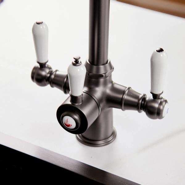 Flode korsa | Traditional Cruciform Style 3 in 1 Instant Boiling Tap | White Ceramic Levers | Gun Metal Finish