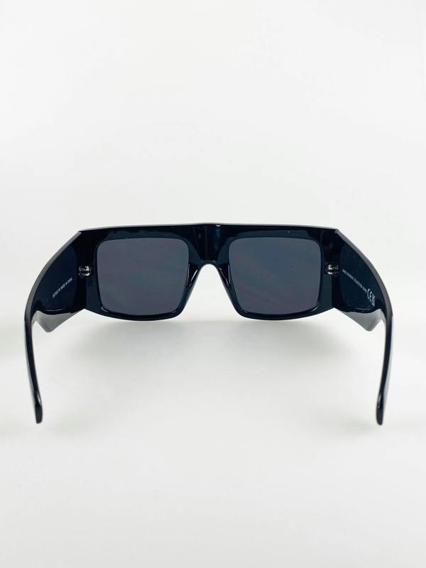 Oversized Wraparound Plastic Frame Sunglasses - svnx