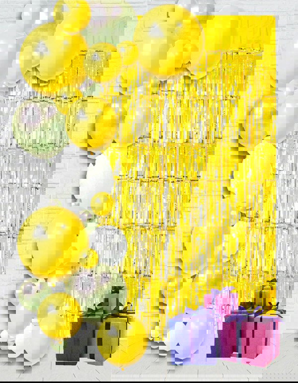 Cheetah Metallic Tinsel Curtain, 3M x 1M Gold