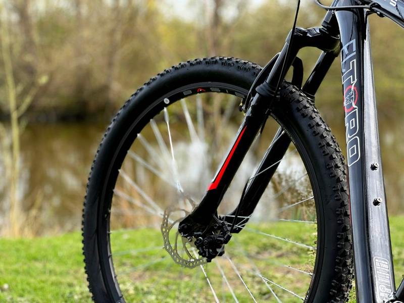 Basis Bikes Basis El Toro Hardtail Mountain Bike, 27.5" Wheel - Black/Red