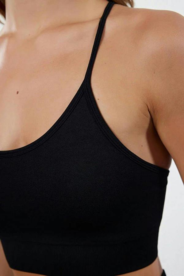WOVCOR Seamless Supportive Knitted Sports Bra with Adjustable Straps