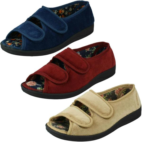 Four Seasons Ladies Four Seasons Floral Lined Slippers Mary