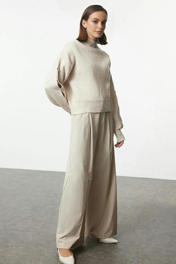 WOVCOR Soft Textured Button Detailed Knit Sweater