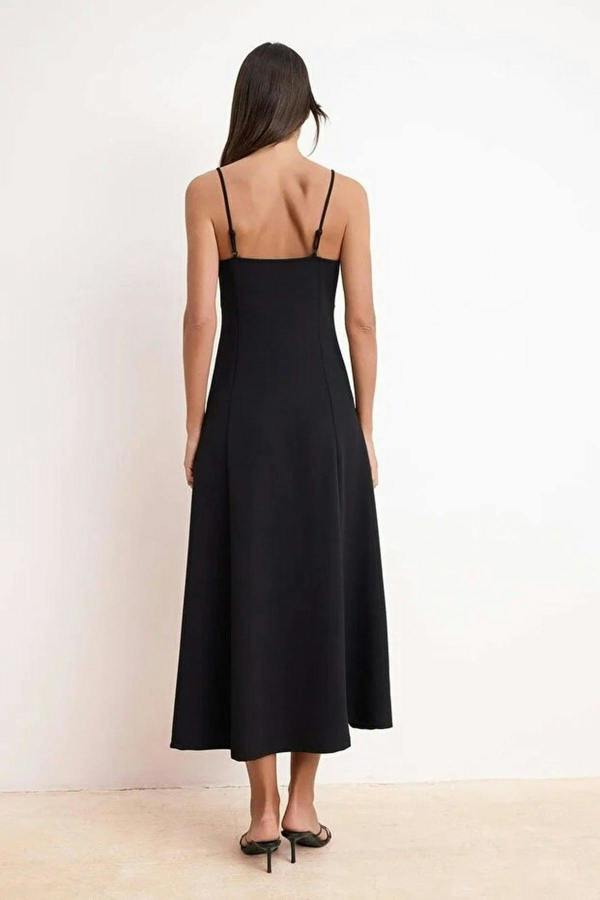 WOVCOR Heart Neck Maxi Scuba Crepe Knit Dress