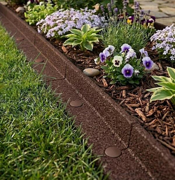 Flexible Lawn Edging 4.8m With Mallet - Brown