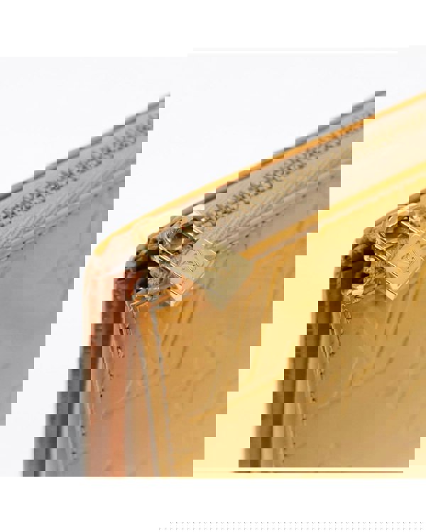193966590.jpg