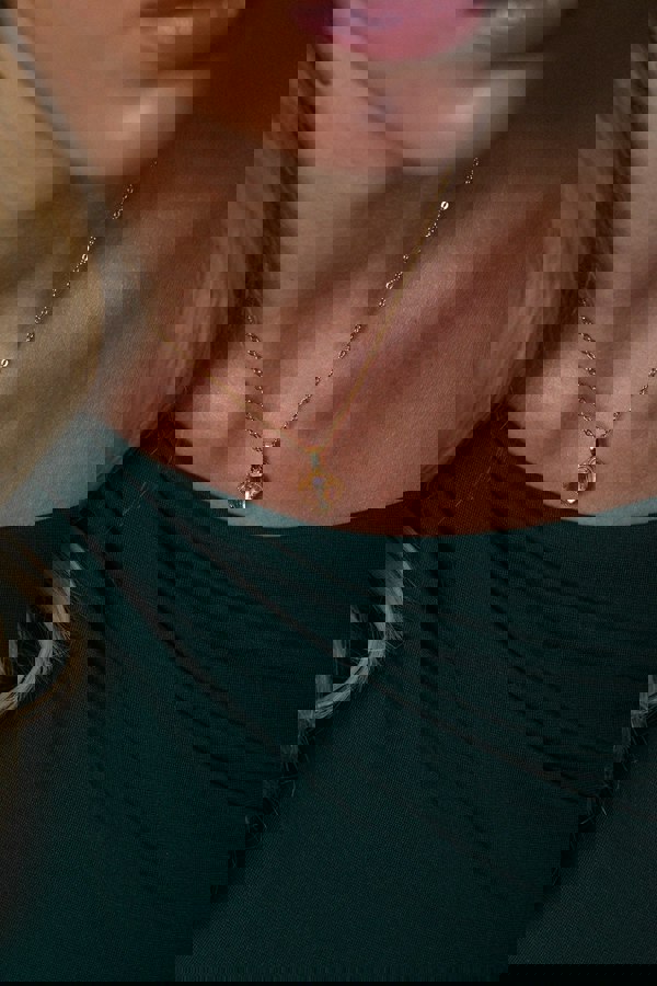 SVNX Blush Clover Crystal Pendant Necklace - Gift Boxed