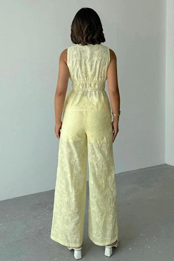 WOVCOR Embroidered Tie Front Blouse