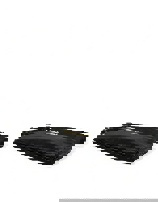 167091341.jpg