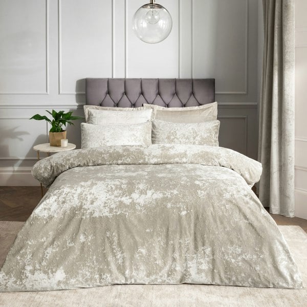 Catherine Lansfield Crushed Velvet Duvet Cover Set