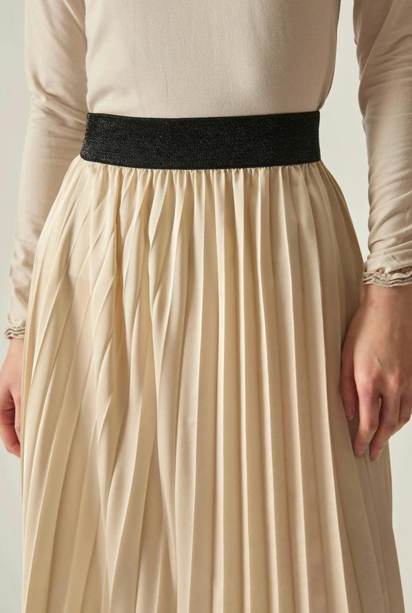 James Lakeland Beige Pleated Maxi Skirt