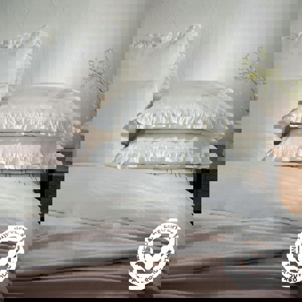 Soak&Sleep White Ruffled French Linen Pillowcases