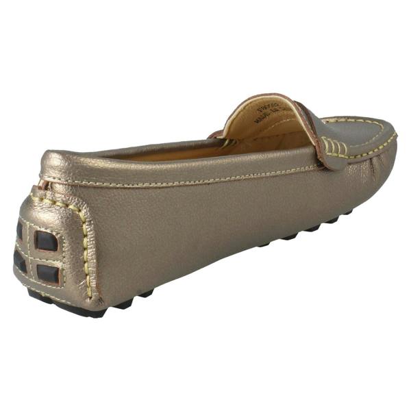 Down to Earth Ladies Down To Earth Leather Slip On Moccasins F80592