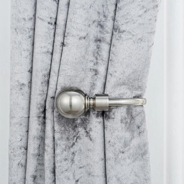 A.Unique Home Pair of Plain Ball Metal Holdbacks (Pair of Holdbacks) - Brushed Steel
