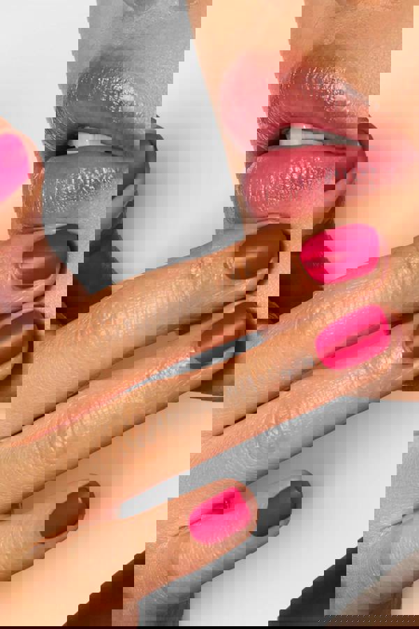 Off-White Nail Lacquer Dramatic High Shine Polish Pink 10ml