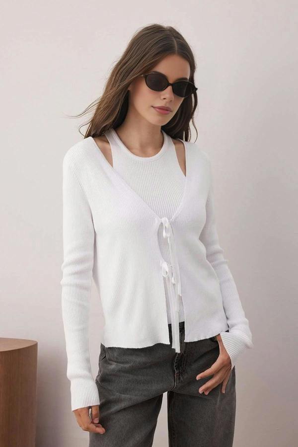 WOVCOR 2-Piece V-Neck Mercerized Look Knitwear Cardigan-Blouse Set