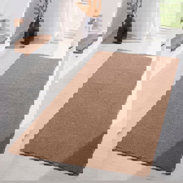 Modern Plain Brown Rug – Soft Short Pile