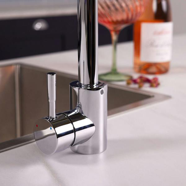 Flode Lillehammer | Single Lever Kitchen Sink Mixer Tap with Swivel Spout | Polished Chrome Finish