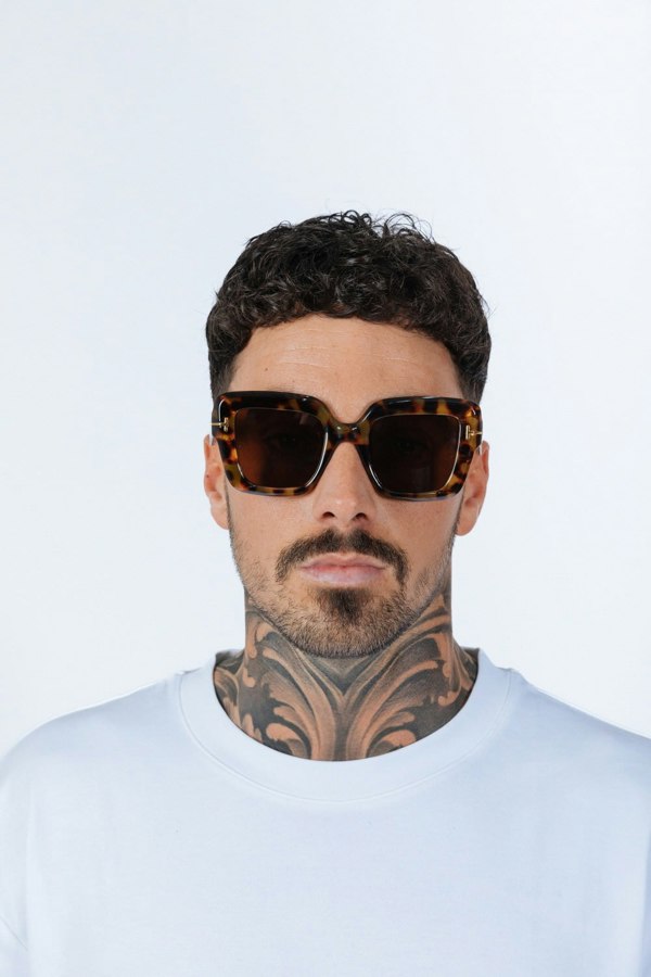 SVNX Bold Square Sunglasses in Leopard Brown