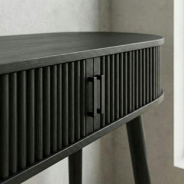 Garden Greatness Maison Ribbed Urban Side Table