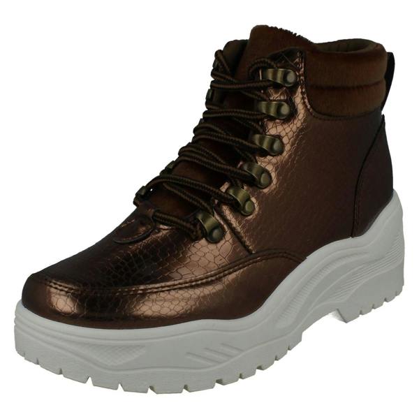 Spot On Ladies Spot On Flat Chunky Sole Ankle Boots F4437