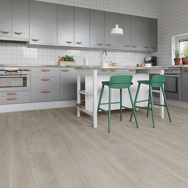 PVC Wooden Self-adhesive Laminate Flooring Planks for Home Decor Living and Home