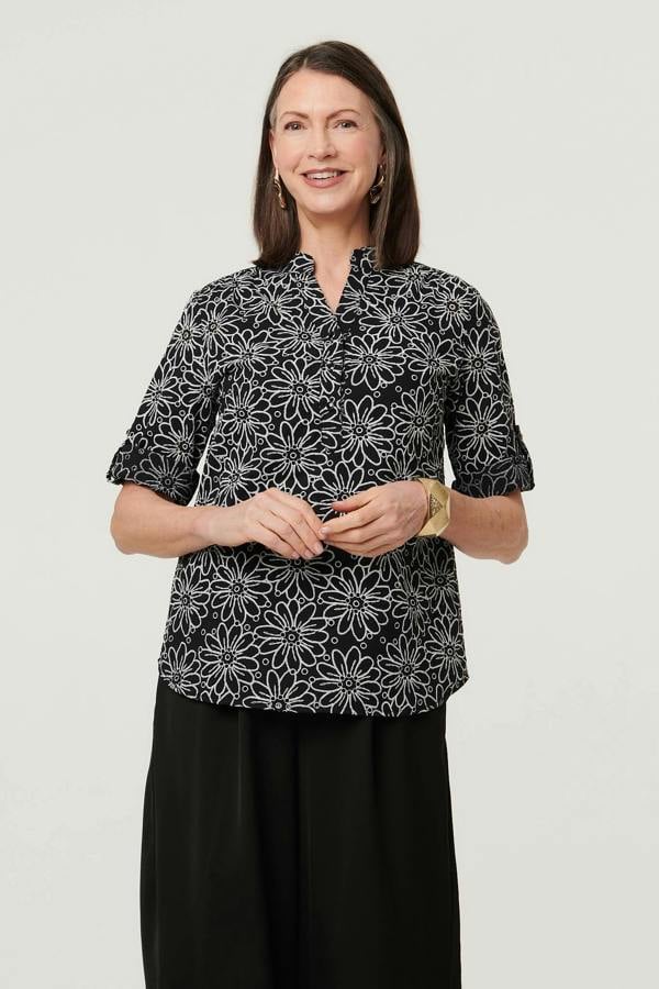 Black | Floral Embroidered Texture 3/4 Blouse
