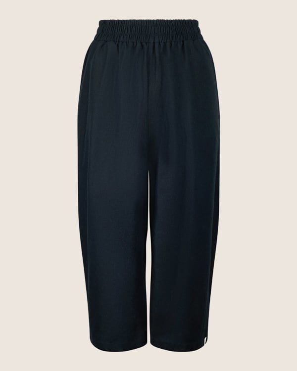 Organic cotton Judy wide leg Black Crop Trousers - image 2